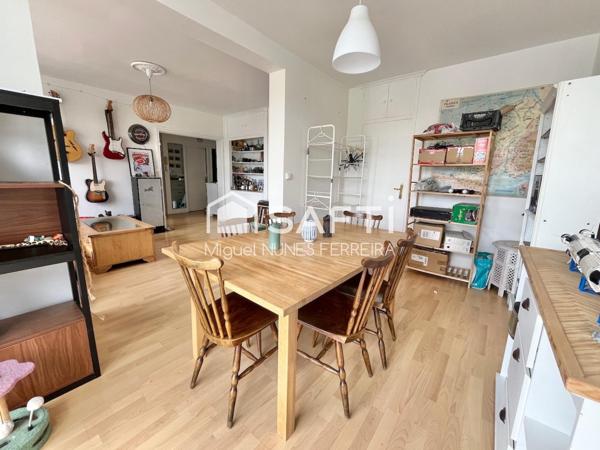 Appartement dernier étage 2 ch possibilité 3