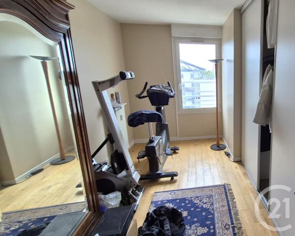 Appartement F5 à vendre  5 pièces - 107,50 m2 CRETEIL - 94