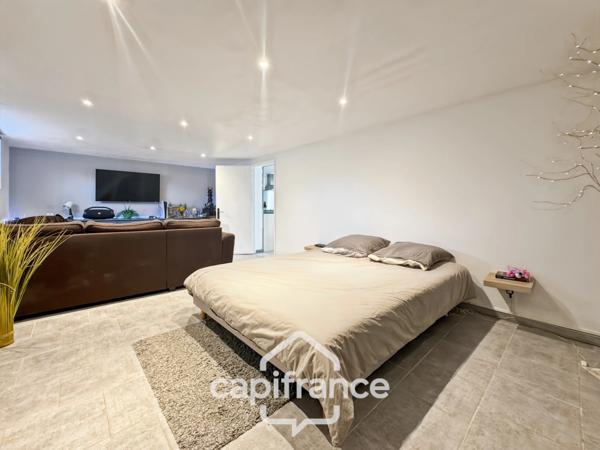 Maison 146 m² - 3 chambres - bureau - piscine - DEMIGNY