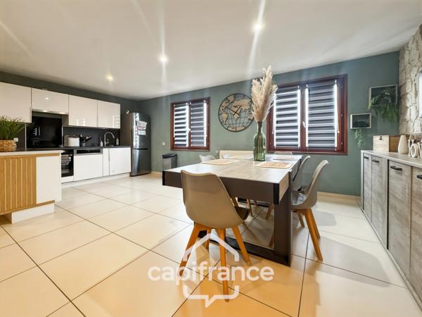 Maison 146 m² - 3 chambres - bureau - piscine - DEMIGNY