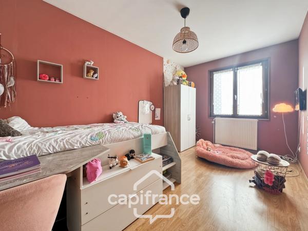 Maison 146 m² - 3 chambres - bureau - piscine - DEMIGNY