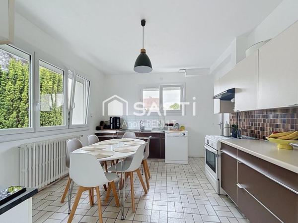 Maison - 6 pièces - 153m2