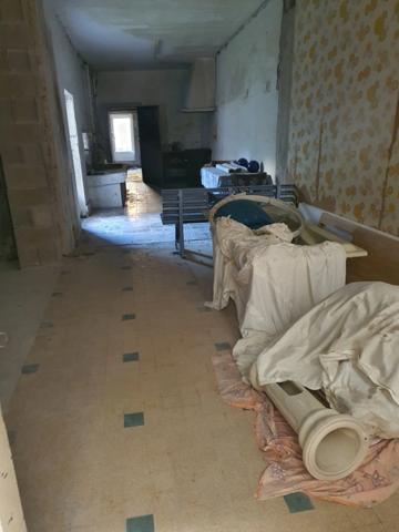 Dpt Vosges (88), à vendre RAMBERVILLERS immeuble T15 de 280 m2 à rénover en 5 ou 6 appartements avec cour