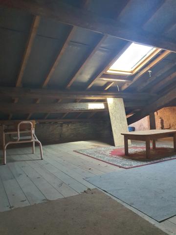 Dpt Vosges (88), à vendre RAMBERVILLERS immeuble T15 de 280 m2 à rénover en 5 ou 6 appartements avec cour