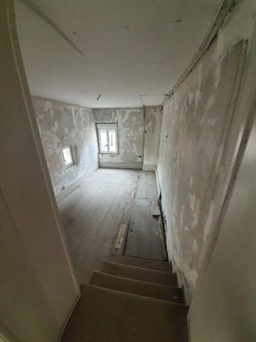 Dpt Vosges (88), à vendre RAMBERVILLERS immeuble T15 de 280 m2 à rénover en 5 ou 6 appartements avec cour