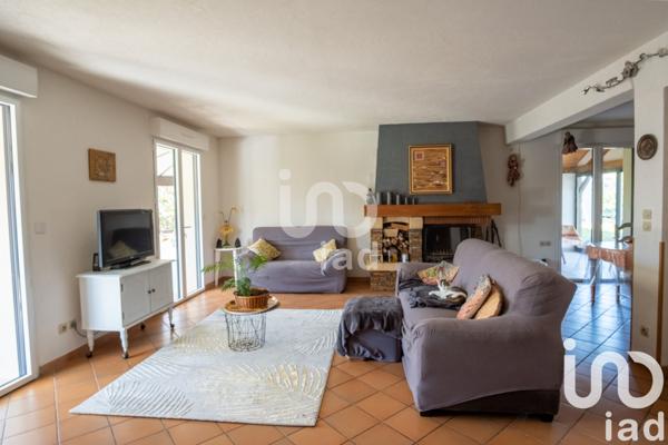Maison à vendre 9 pièces 191 m² Vernou-la-Celle-sur-Seine