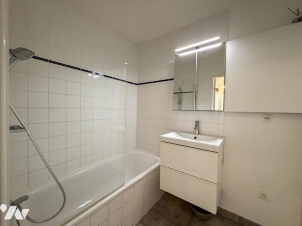 ST HERBLAIN TILLAY - APPARTEMENT T2 AVEC BALCON ET BOX FERMÉ