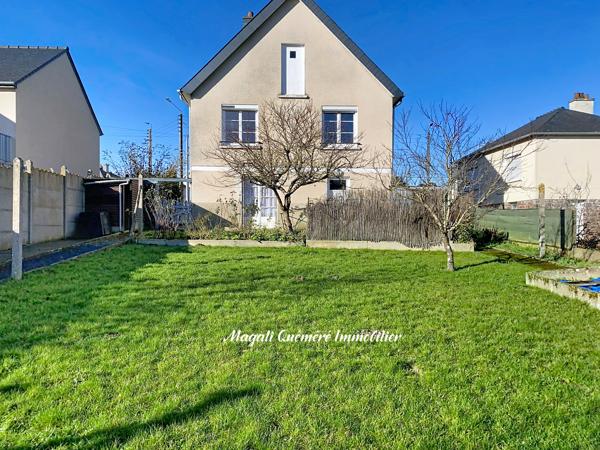 Exclusivité – Maison 3 chambres + combles aménageables – 526 m² de terrain – Montfort-sur-Meu