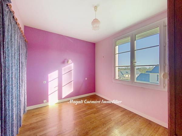 Exclusivité – Maison 3 chambres + combles aménageables – 526 m² de terrain – Montfort-sur-Meu
