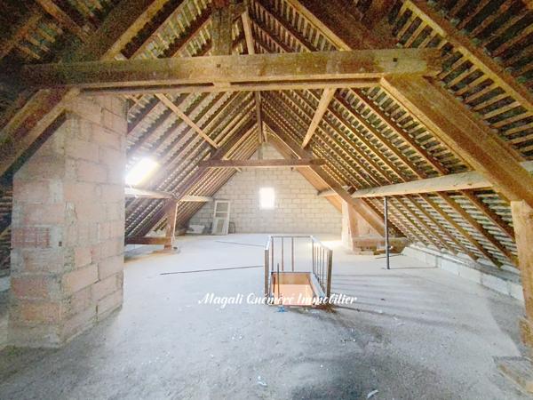 Exclusivité – Maison 3 chambres + combles aménageables – 526 m² de terrain – Montfort-sur-Meu