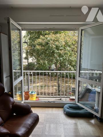 BEL APPARTEMENT FAMILIAL DE 4/5 PIECES