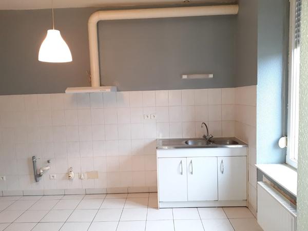 Location Appartement 3 pièces 69.69 m² - Celles-sur-plaine 88110