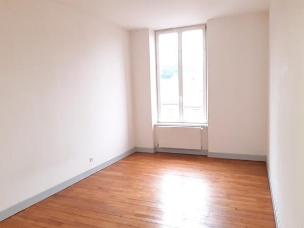 Location Appartement 3 pièces 69.69 m² - Celles-sur-plaine 88110