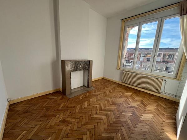 A LOUER : T4 à LILLE • Wazemmes • 885 € CC • Réf. 165-001