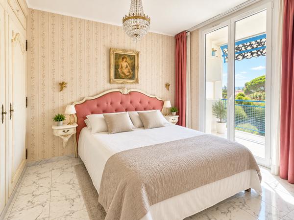 CANNES// TASSIGNY/ APPARTEMENT 4P TERRASSE/ 76m² / GARAGE / CAVE