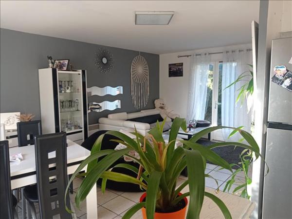 Maison à vendre |  Cornille |  4 pièces | 90 m²
