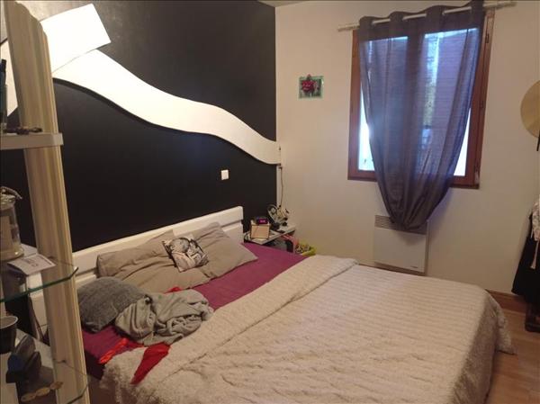 Maison à vendre |  Cornille |  4 pièces | 90 m²