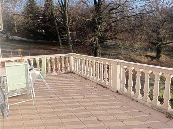 Maison à vendre |  Cornille |  4 pièces | 90 m²