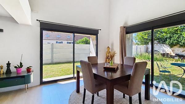 Maison à vendre 6 pièces 148 m² Crécy-la-Chapelle
