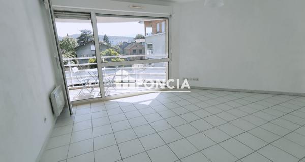 Location Studio 31.12 m² - Eybens 38320