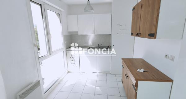 Location Studio 31.12 m² - Eybens 38320