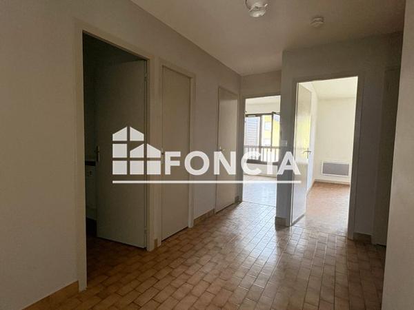 Location Appartement 3 pièces 78.1 m² - 768/788/804 ROUTE DE CHAMBERY Gilly Sur Isere 73200