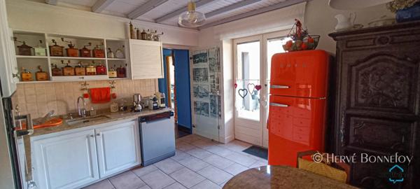 Maison à vendre 11 pièces  ()