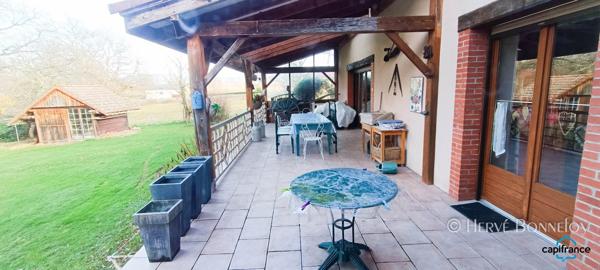 Maison à vendre 11 pièces  ()