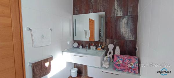 Maison à vendre 11 pièces  ()