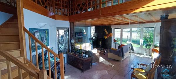 Maison à vendre 11 pièces  ()