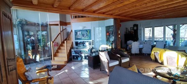 Maison à vendre 11 pièces  ()