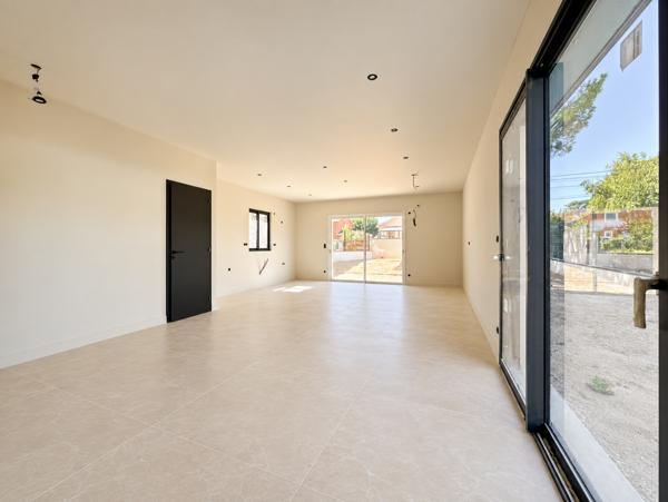 VILLEFRANCHE-SUR-SAÔNE – CONSTRUCTION NEUVE de 2026 – 4 CHAMBRES – JARDIN