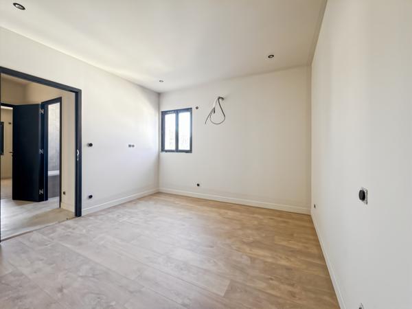 VILLEFRANCHE-SUR-SAÔNE – CONSTRUCTION NEUVE de 2026 – 4 CHAMBRES – JARDIN