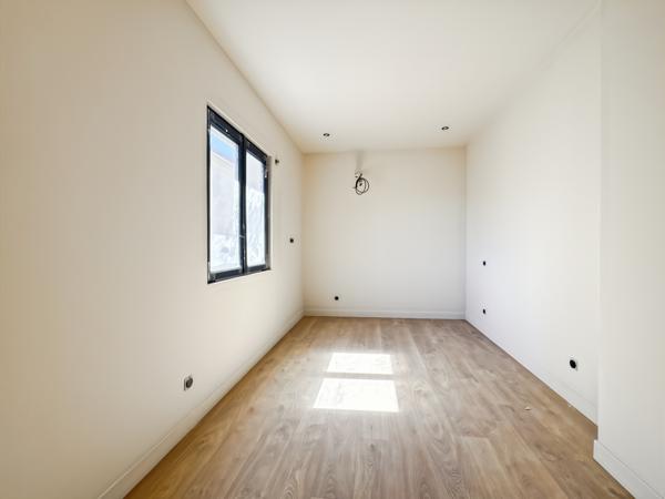 VILLEFRANCHE-SUR-SAÔNE – CONSTRUCTION NEUVE de 2026 – 4 CHAMBRES – JARDIN