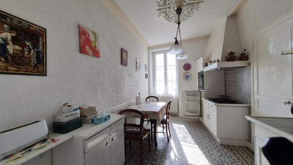 Boynes (45300) Ensemble de deux habitations