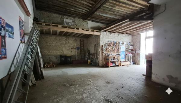 Boynes (45300) Ensemble de deux habitations