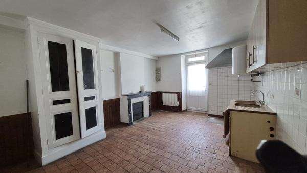 Boynes (45300) Ensemble de deux habitations