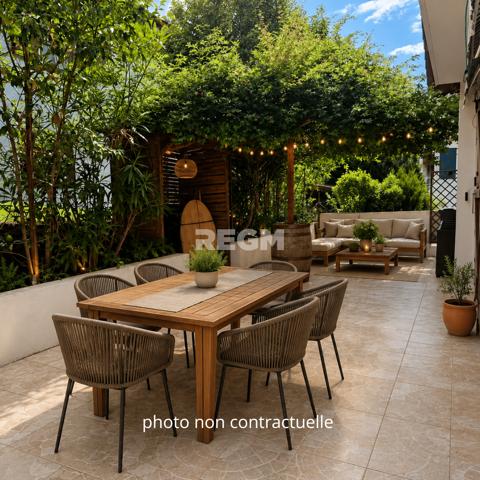 CIBOURE - Appartement T4 traversant de 87m² avec Terrasse de 51 m² Garage et Parking privatif