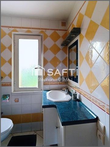 Une propriété chaleureuse, fonctionnelle, et pleine de caractère à découvrir.