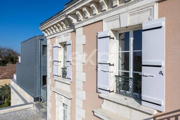 T4 d'exception meublé avec parking et cave