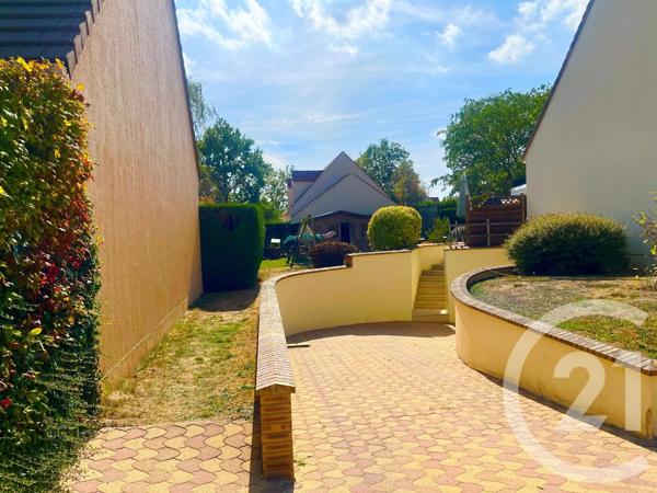 Maison à vendre  6 pièces - 122 m 2   FORGES LES BAINS  - 91