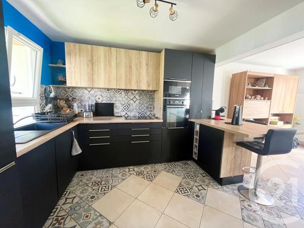Maison à vendre  6 pièces - 122 m 2   FORGES LES BAINS  - 91