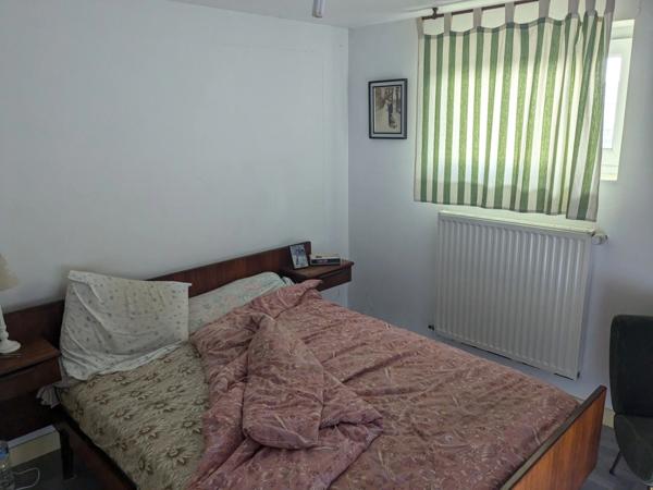 GUEMENE SUR SCORFF IMMEUBLE DE RAPPORT COMPOSE DE 2 LOGEMENTS T3 ET T5 JARDIN DE 800M² ENVIRON