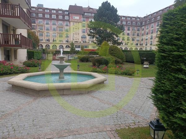 Appartement en résidence à DEAUVILLE (14800)