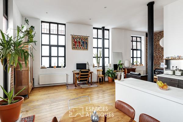 Loft de caractère au coeur des anciennes usines Lepoutre-Bourlet