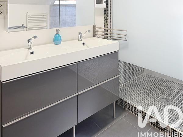 Maison à vendre 5 pièces 122,69 m² Santeny