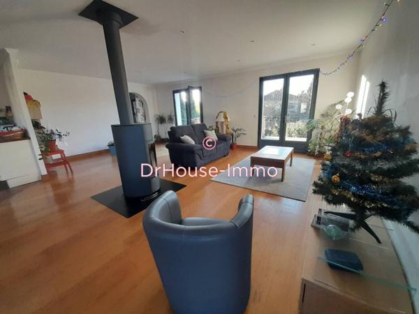 Maison à vendre 6 pièces de 208 m²