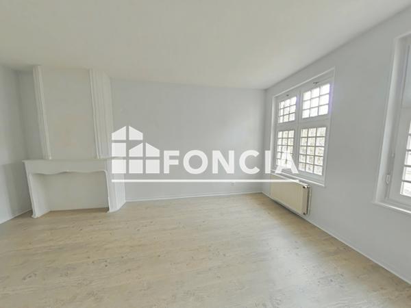 Location Appartement 5 pièces 123.26 m² - 4 RUE CHAUDRIER La Rochelle 17000