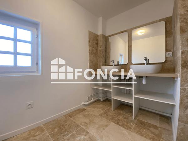 Location Appartement 5 pièces 123.26 m² - 4 RUE CHAUDRIER La Rochelle 17000