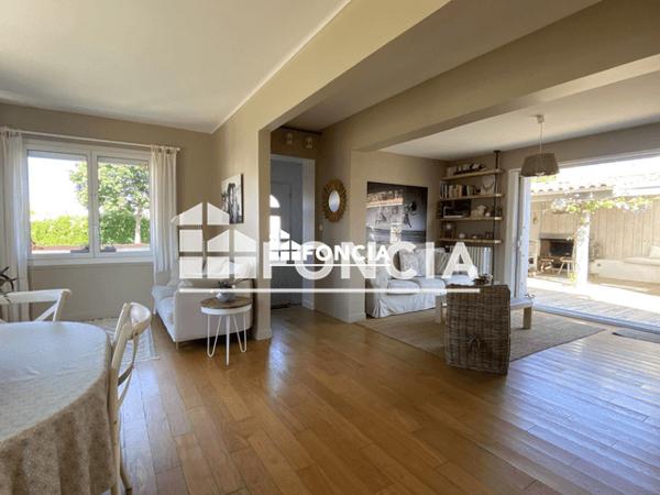 Location Maison 5 pièces 109.93 m² - 44 RUE NEW ROCHELLE La Rochelle 17000